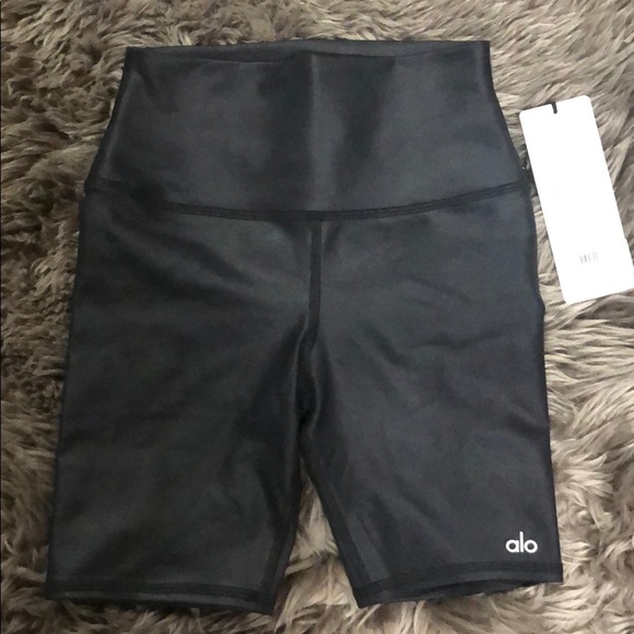 ALO Yoga Pants - NWT Alo Yoga biker shorts in black glossy